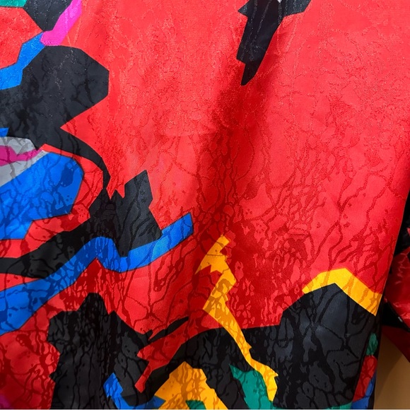 Women’s vintage red blouse with shoulder pads - Picture 4 of 4